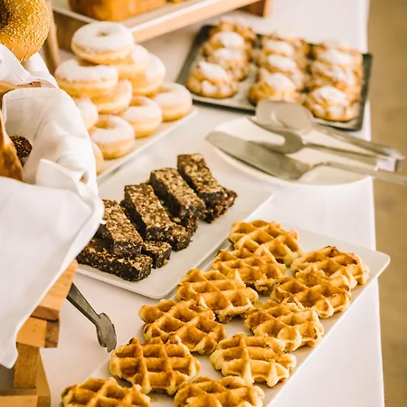 Apart Otel Antonina 2*