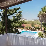 Antonina 2* Agia Anna (Naxos)